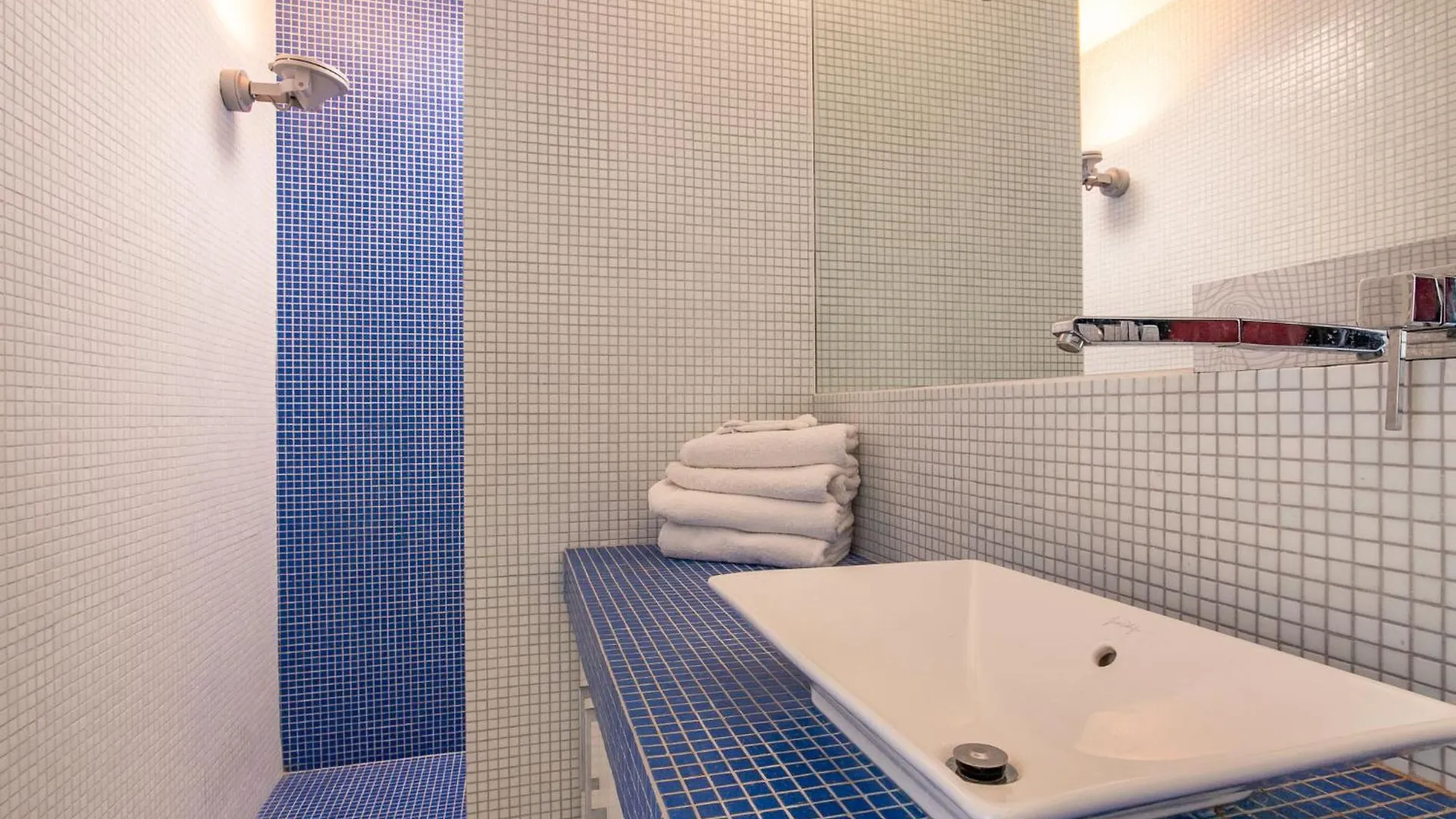 Holiday Home Villa De La Baie By Interhome Locquirec Francja